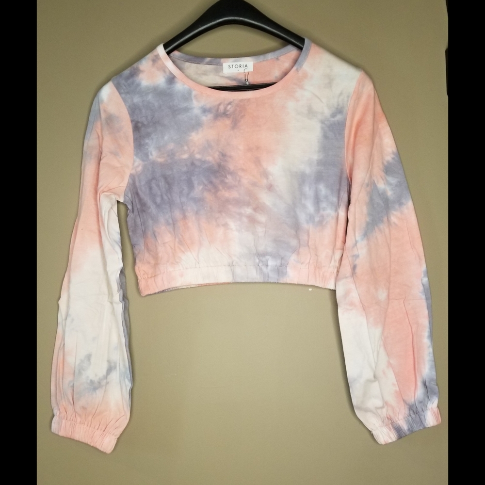 19 2 piece pink & purple long sleeve banded pullover crop top & short set - Picture 5 of 5